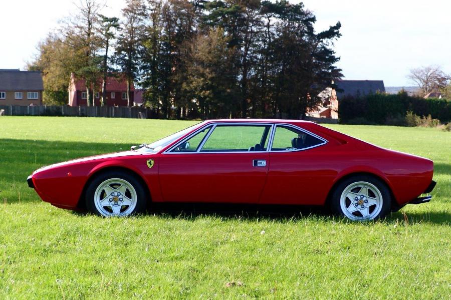  Ferrari 308 GT4 1975 года  (фото 34 из 35)